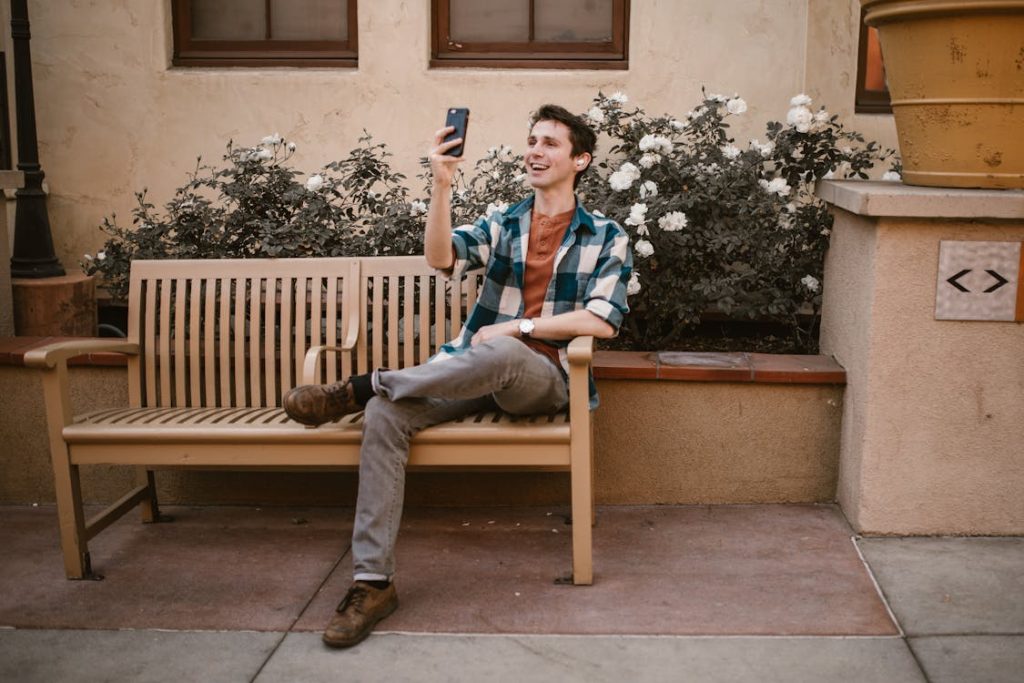 Make Any Girl Want You With These 6 Killer Moves